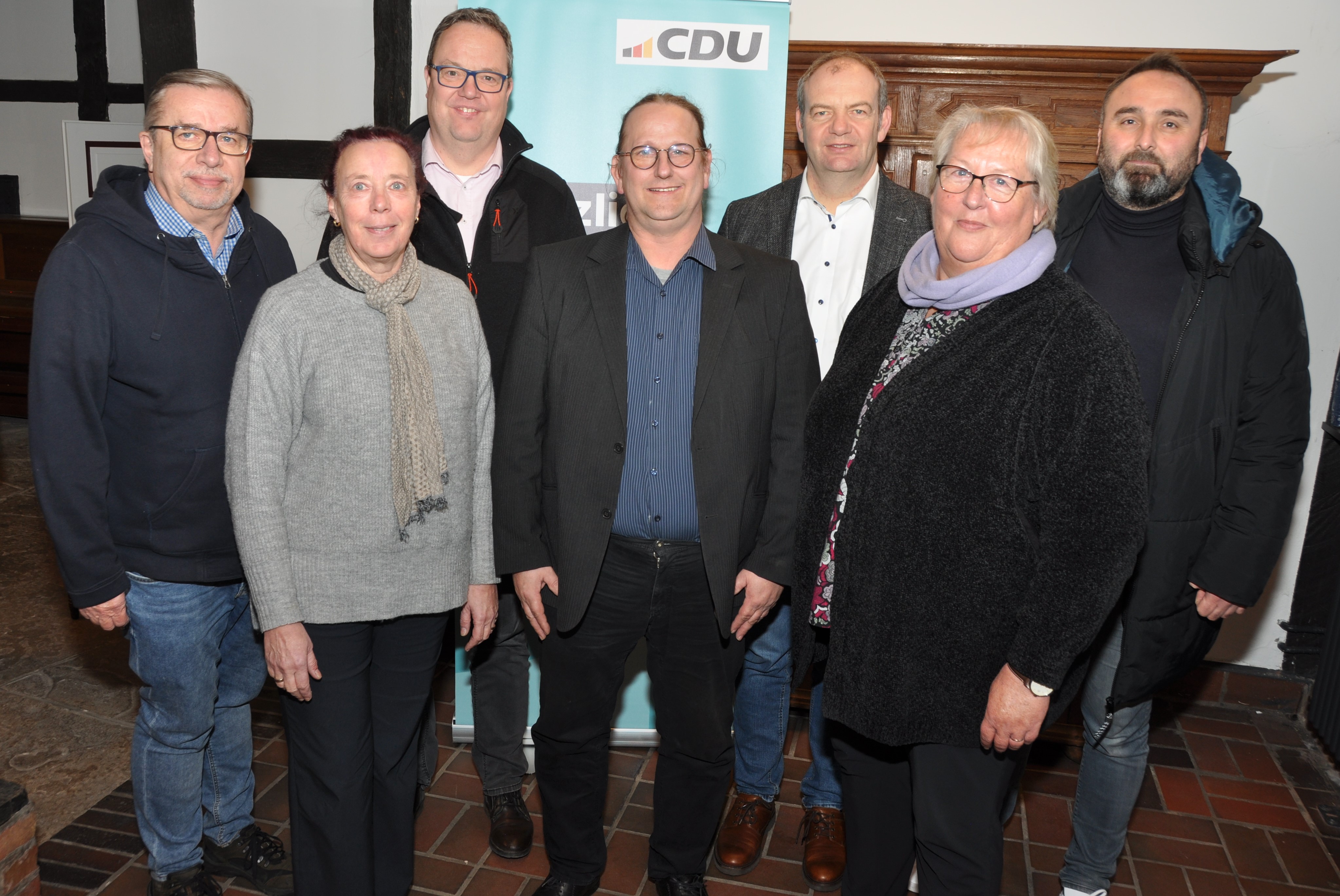 Stellen Weichen: der neue Stadtbezirksvorstand der Heessener CDU um Christoph Deese